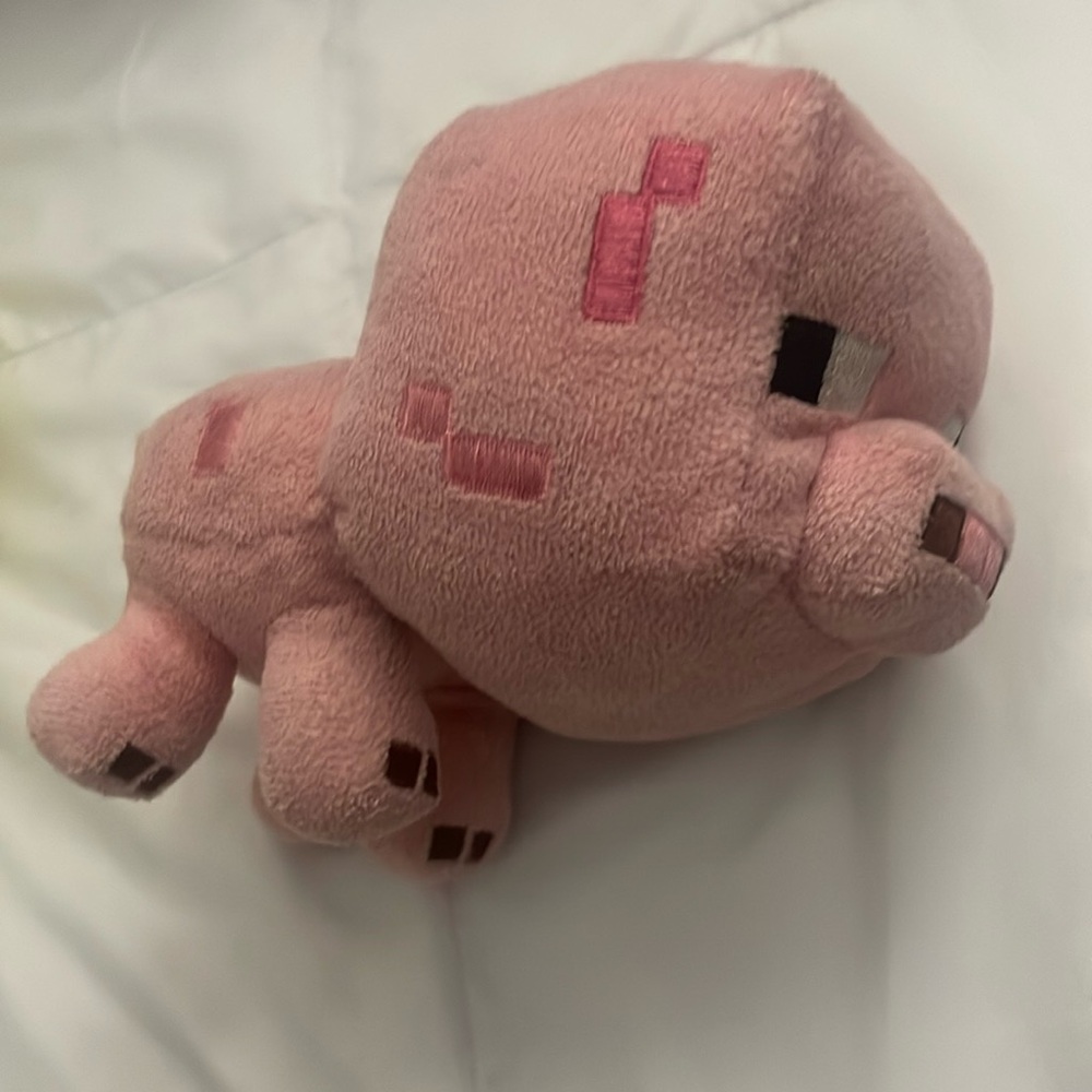 Minecraft pig plushy